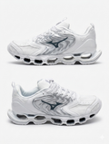 Baskets de course/sport noires et blanc