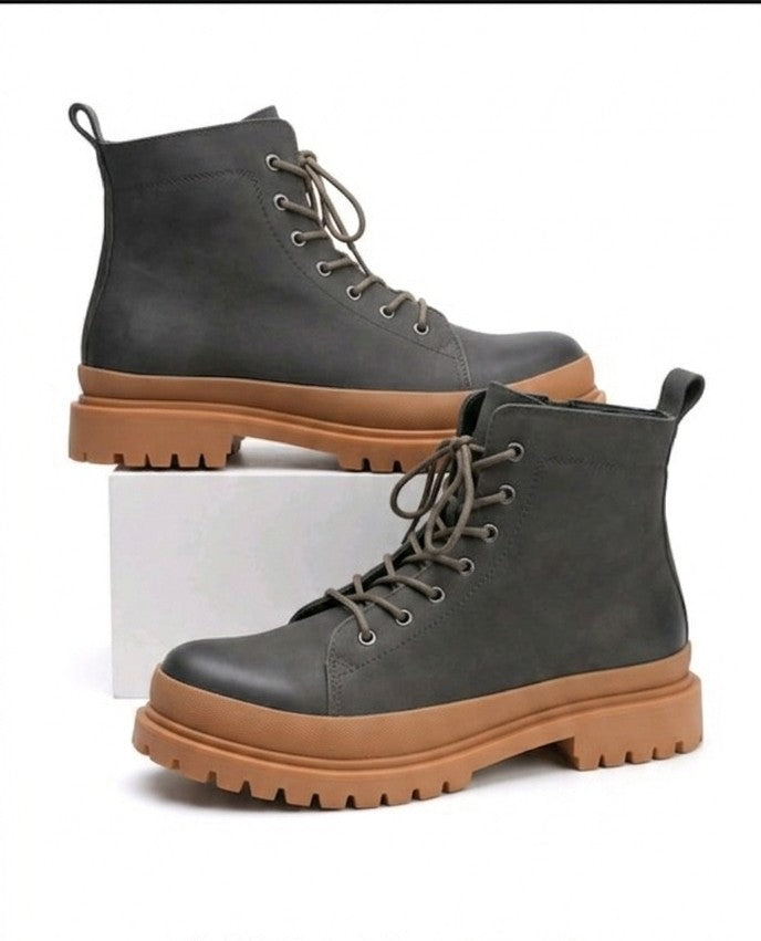 Boottes de style Timberland / Bottines à lacets style "Wheat"