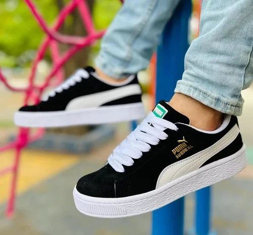 Black & White Classics : La Collection Puma Suede Intemporelle"