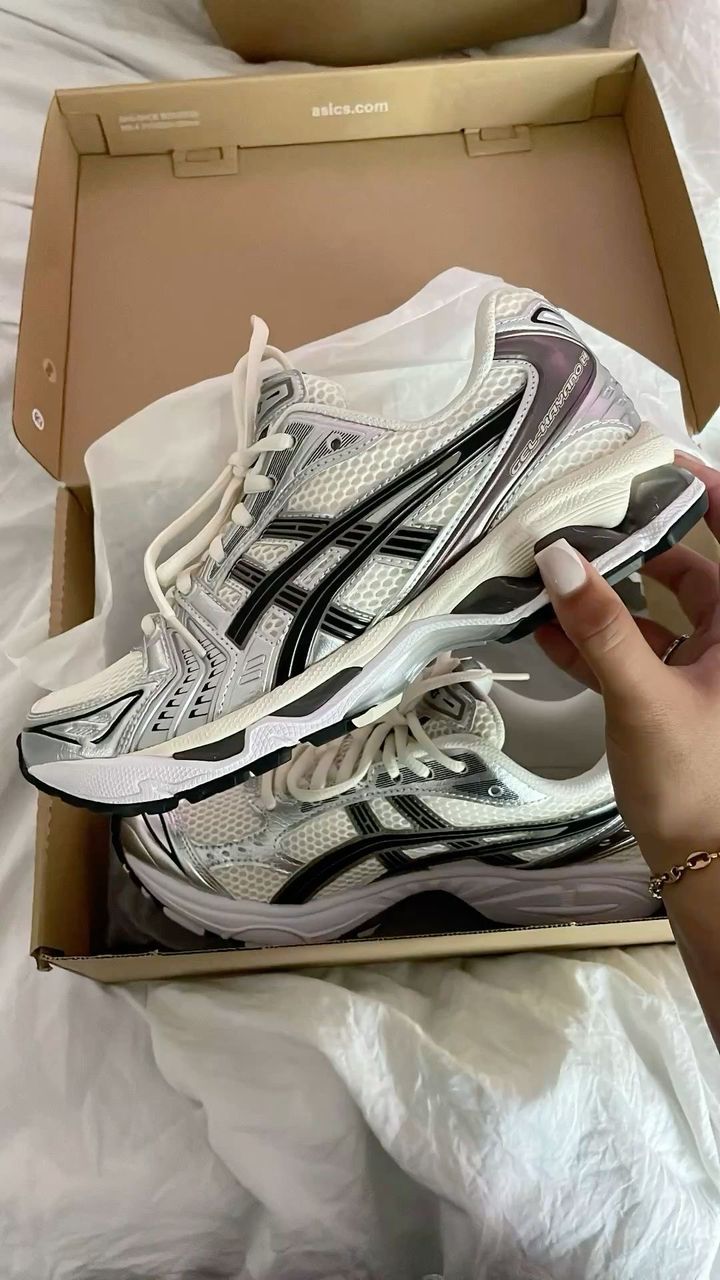 Asics GEL-Kayano 14