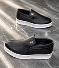 L'Élégance Minimaliste – Sneakers Premium