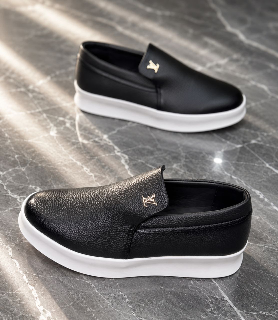 L'Élégance Minimaliste – Sneakers Premium