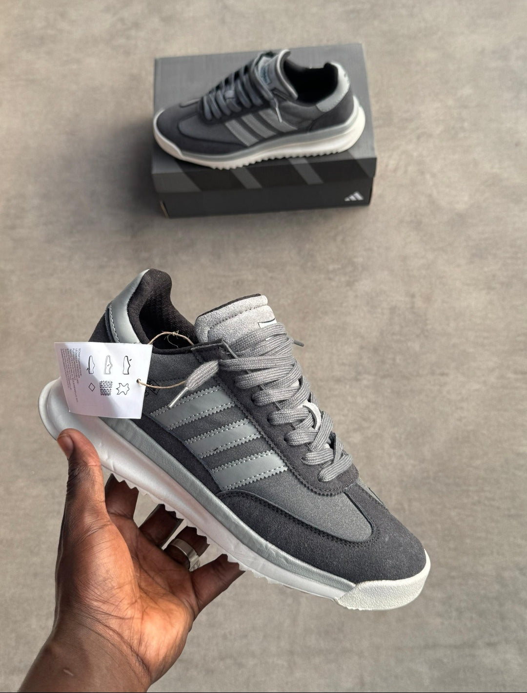 Adidas Retro-Chic Grey