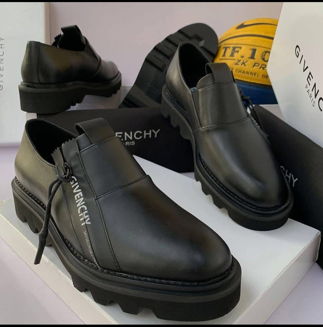 Logo GIVENCHY