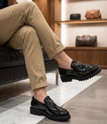 Titre : Élégance et Confort au Quotidien : Mocassins Classiques pour Hommes